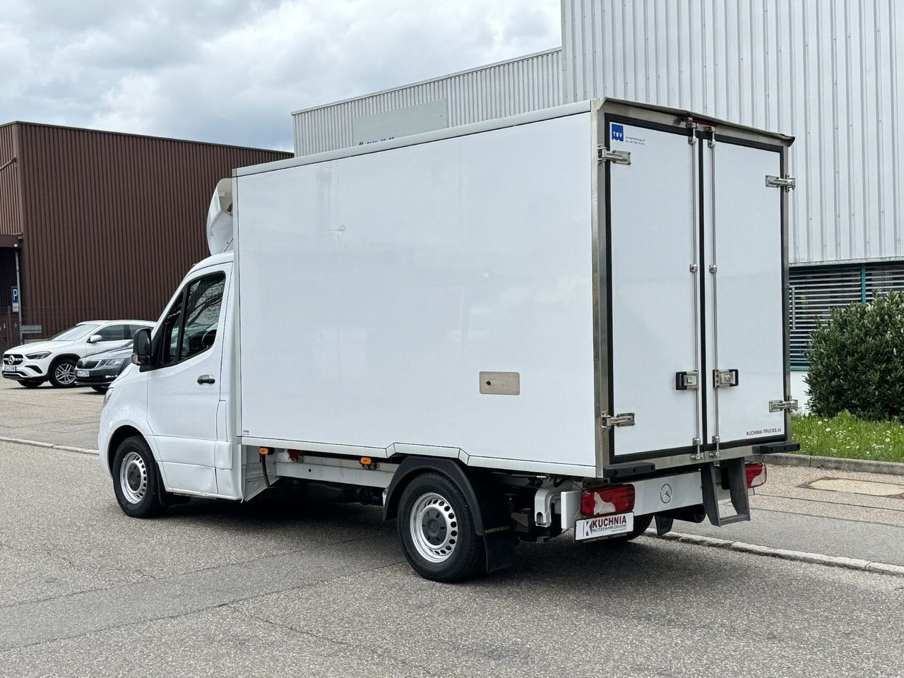Mercedes-Benz Sprinter 316 Tiefkühl 3,3m TK V-500 MAX Luftgef. - Véhicule utilitaire frigorifique: photos 5 Mercedes-Benz Sprinter 316 Tiefkühl 3,3m TK V-500 MAX Luftgef. - Véhicule utilitaire frigorifique: photos 5