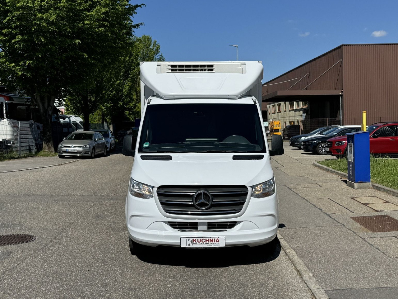 Mercedes-Benz Sprinter 316 Tiefkühl 3,3m TK V-500 MAX Luftgef. - Véhicule utilitaire frigorifique: photos 2 Mercedes-Benz Sprinter 316 Tiefkühl 3,3m TK V-500 MAX Luftgef. - Véhicule utilitaire frigorifique: photos 2