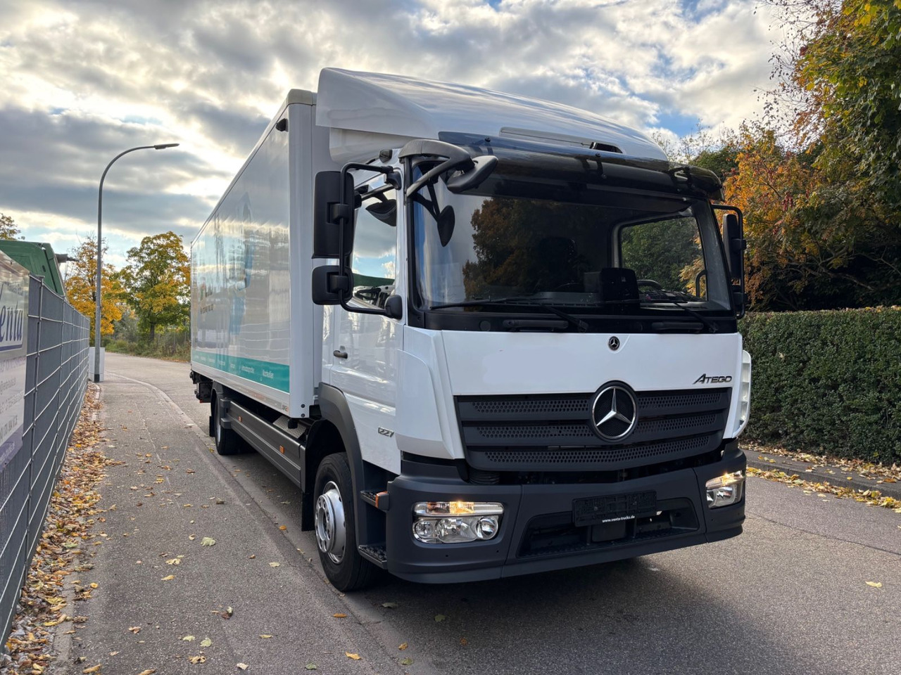 Mercedes-Benz Atego III 1227L, Euro-6, 2xAHK, Klima, Abbiegeas - Camion fourgon: photos 3 Mercedes-Benz Atego III 1227L, Euro-6, 2xAHK, Klima, Abbiegeas - Camion fourgon: photos 3