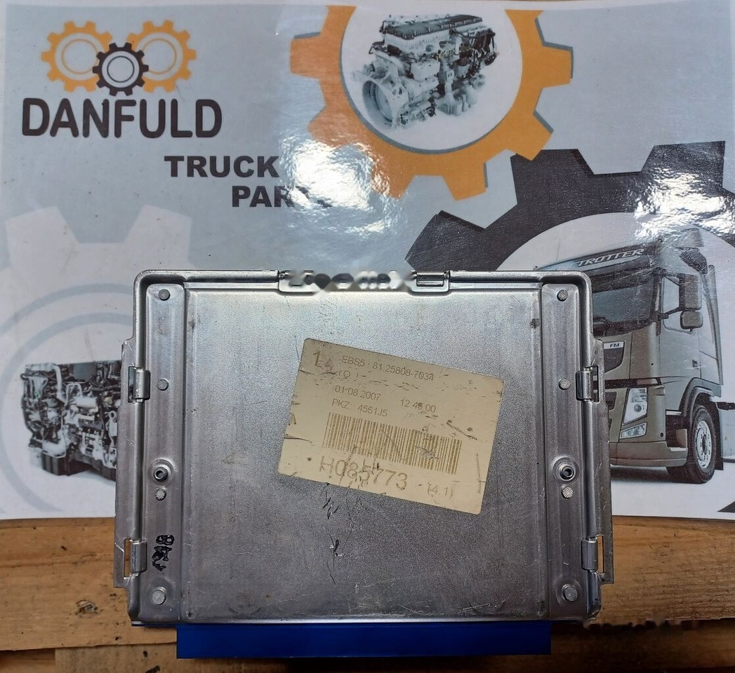 Knorr-Bremse truck - Bloc de gestion pour Camion: photos 2 Knorr-Bremse truck - Bloc de gestion pour Camion: photos 2