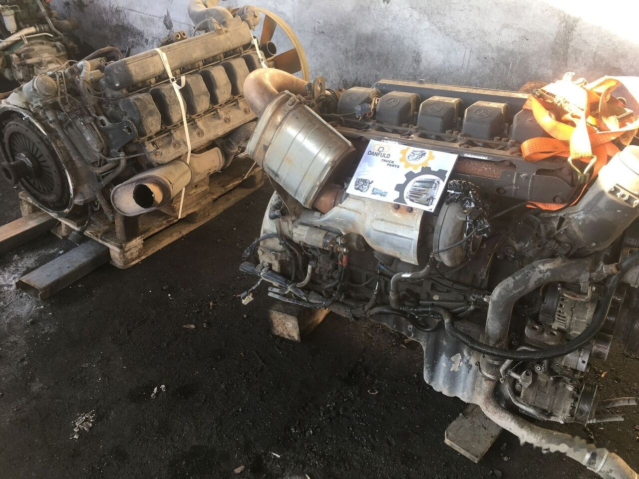 OM457LA   Mercedes-Benz Axor truck - Moteur pour Camion: photos 2 OM457LA   Mercedes-Benz Axor truck - Moteur pour Camion: photos 2