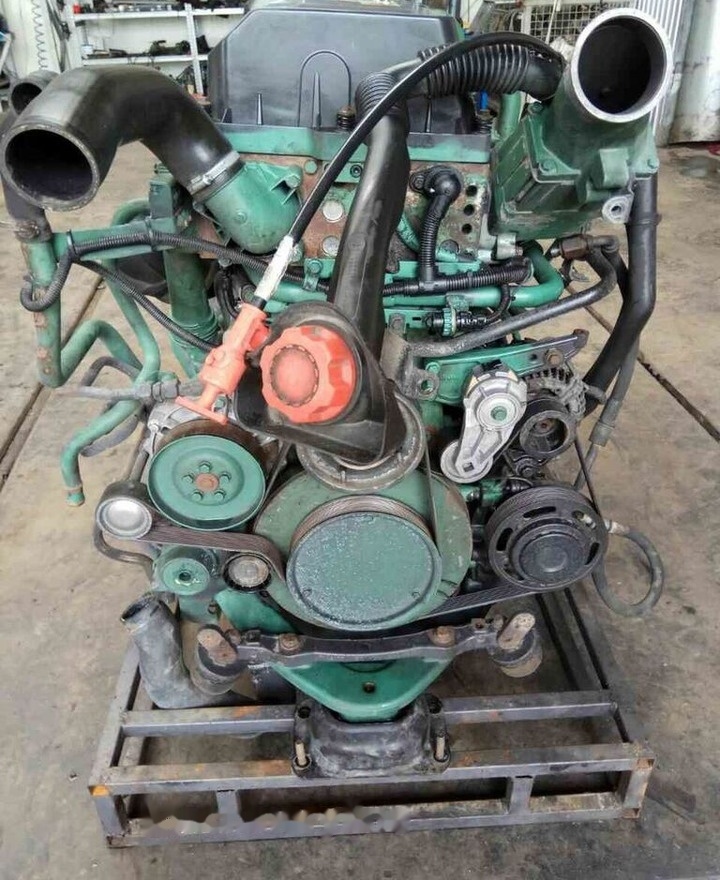 Volvo D13A FH13 440 Volvo FH 13 - Moteur pour Camion: photos 4 Volvo D13A FH13 440 Volvo FH 13 - Moteur pour Camion: photos 4