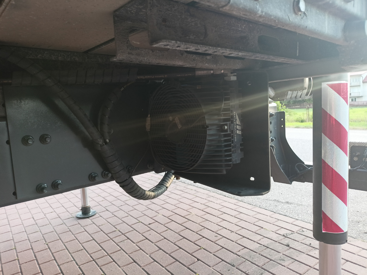 MERCEDES-BENZ Atego 1524 - Camion grue: photos 5 MERCEDES-BENZ Atego 1524 - Camion grue: photos 5