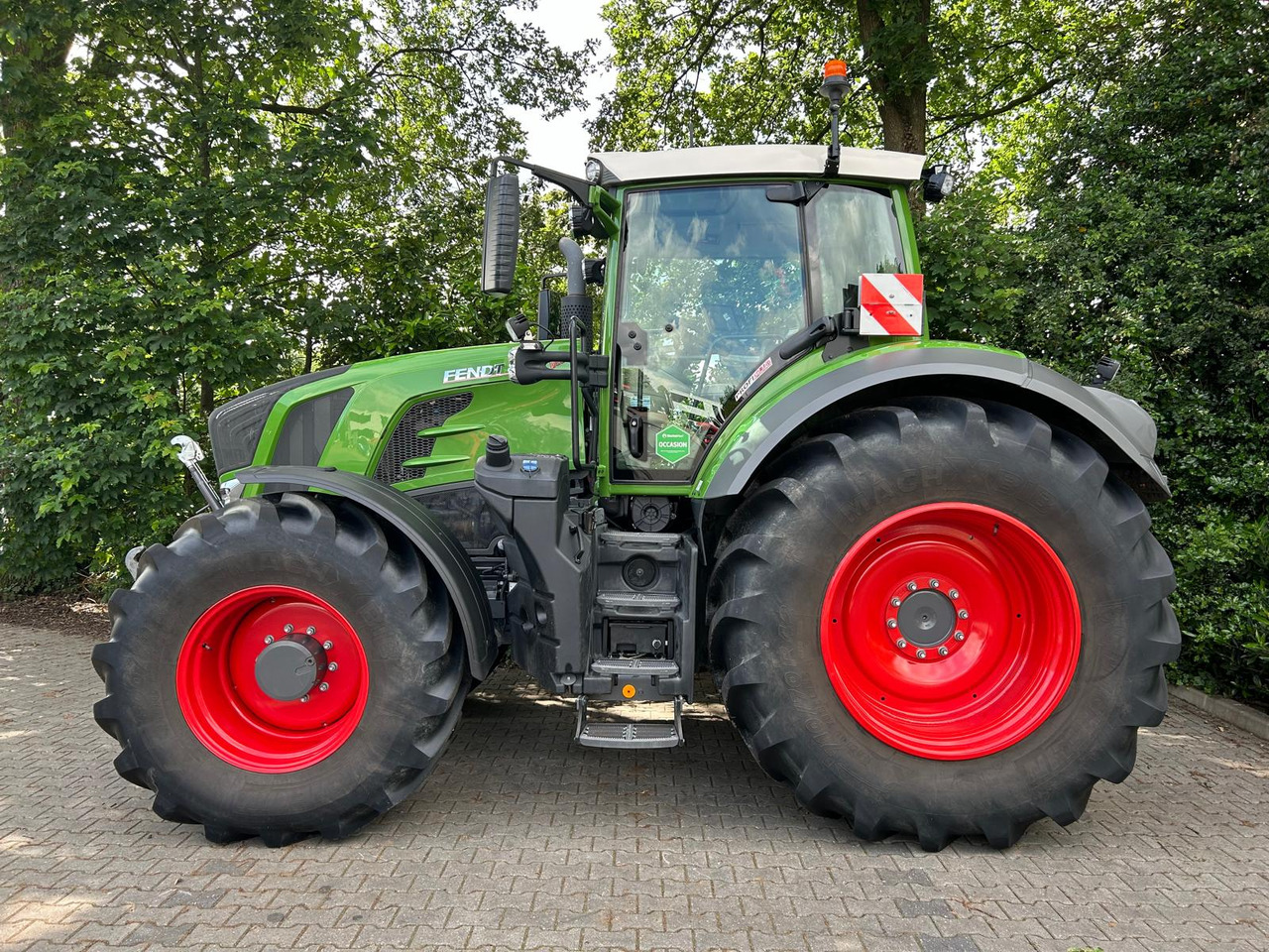 Fendt 828 Vario S4 ProfiPlus - Tracteur agricole: photos 2 Fendt 828 Vario S4 ProfiPlus - Tracteur agricole: photos 2