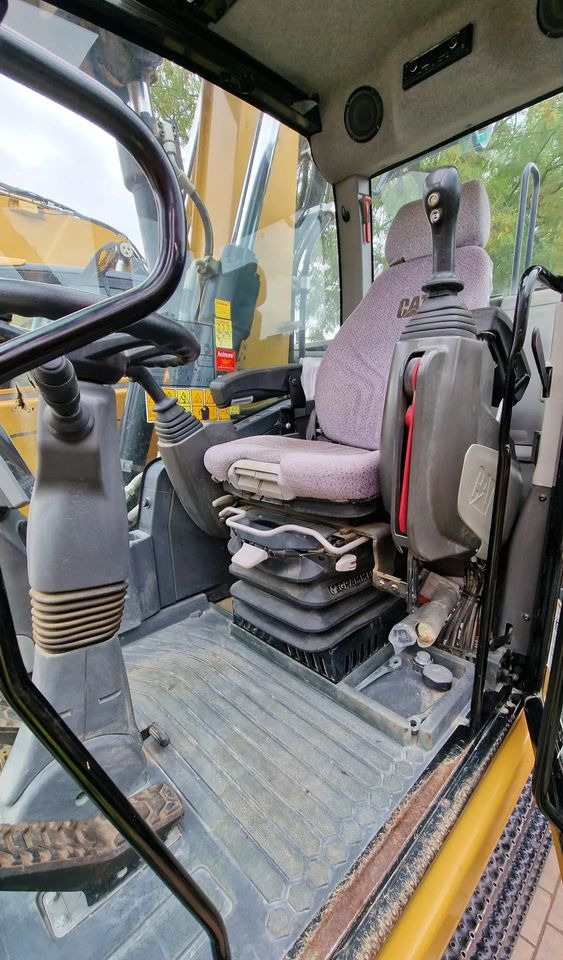 Caterpillar M318F, 2019 ROK, 3700 MOTOGODZIN !!! - Pelle sur pneus: photos 5 Caterpillar M318F, 2019 ROK, 3700 MOTOGODZIN !!! - Pelle sur pneus: photos 5