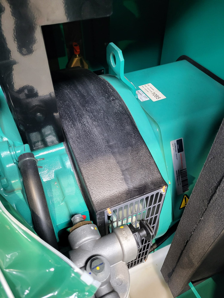 Cummins C220D5EQ. 220KVA Generator. Brand new. - Groupe électrogène: photos 4 Cummins C220D5EQ. 220KVA Generator. Brand new. - Groupe électrogène: photos 4
