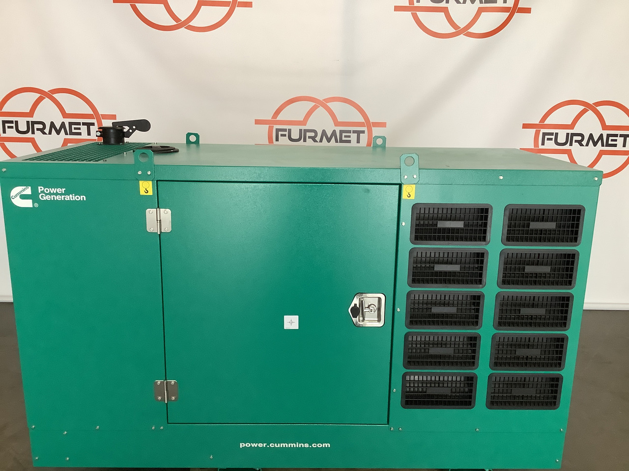 Cummins C22D5Q. 22KVA Generator. Brand new. - Groupe électrogène: photos 1 Cummins C22D5Q. 22KVA Generator. Brand new. - Groupe électrogène: photos 1