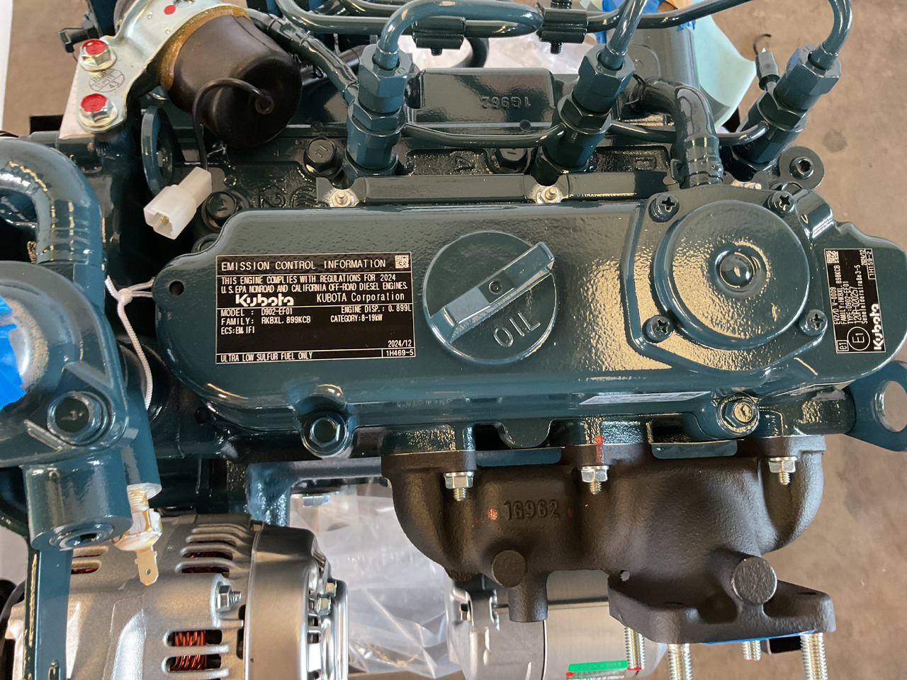 Kubota D902, Brand new and complete - Moteur: photos 3 Kubota D902, Brand new and complete - Moteur: photos 3