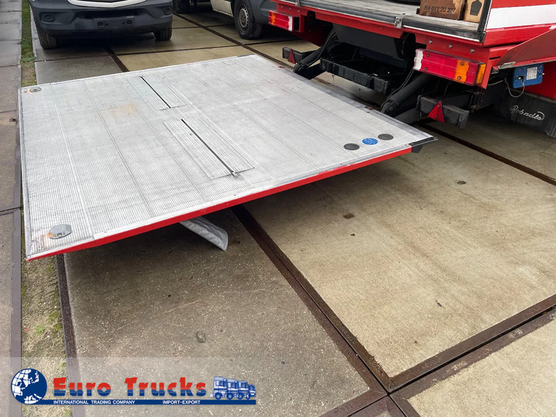 TRIDEC Fire trailer/feuerwehr Special trailer/fire departement/feuerwehr sapeur pompiers - Camion de pompier: photos 3 TRIDEC Fire trailer/feuerwehr Special trailer/fire departement/feuerwehr sapeur pompiers - Camion de pompier: photos 3