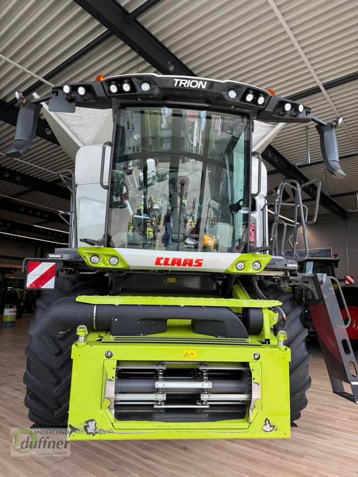 CLAAS Trion 730 - Moissonneuse-batteuse: photos 3 CLAAS Trion 730 - Moissonneuse-batteuse: photos 3