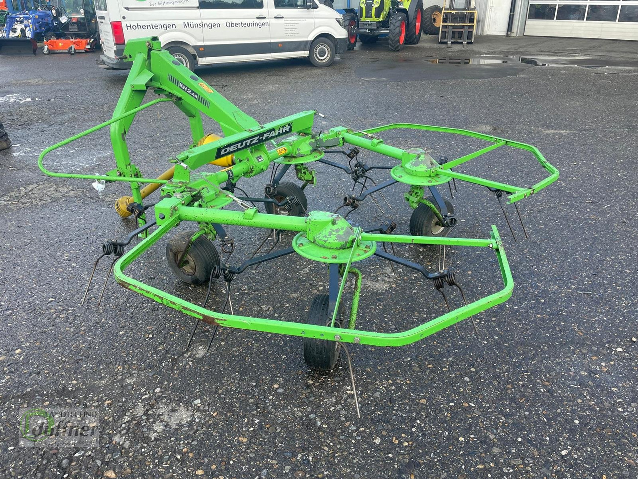 Deutz-Fahr KH 2.44 - Faneuse: photos 4 Deutz-Fahr KH 2.44 - Faneuse: photos 4