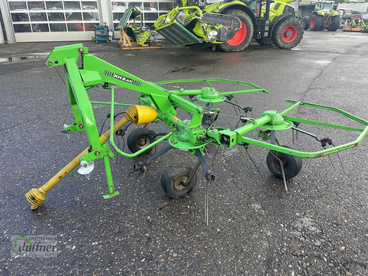 Deutz-Fahr KH 2.44 - Faneuse: photos 5 Deutz-Fahr KH 2.44 - Faneuse: photos 5