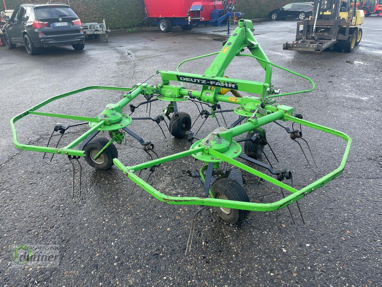 Deutz-Fahr KH 2.44 - Faneuse: photos 3 Deutz-Fahr KH 2.44 - Faneuse: photos 3