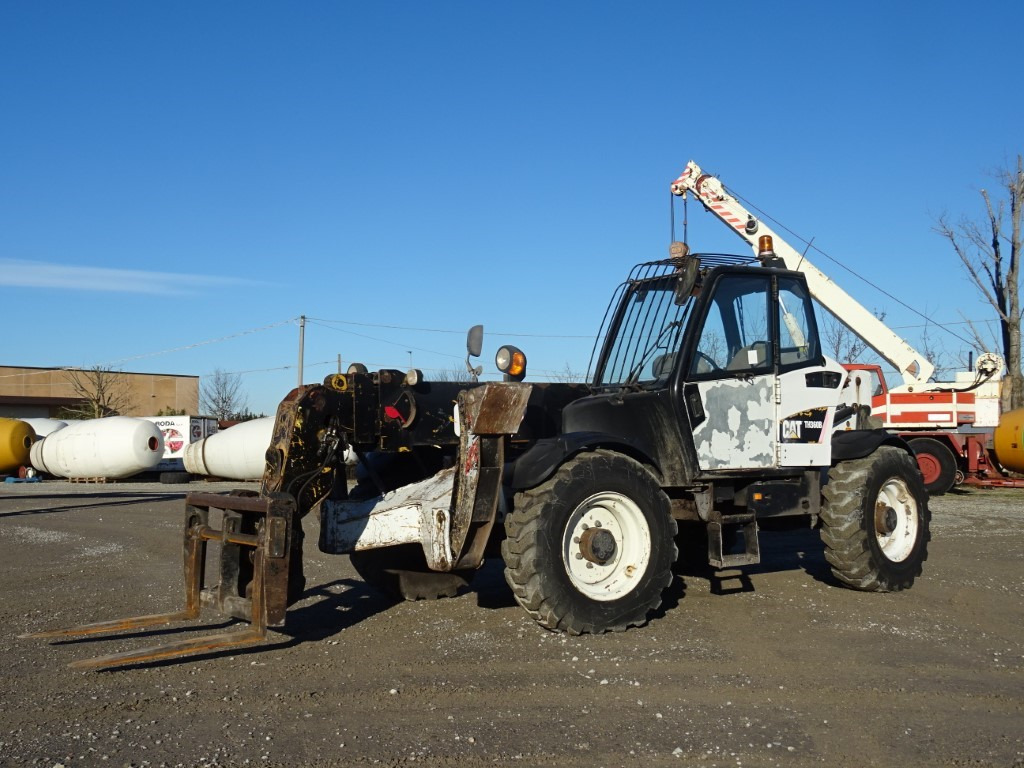 CATERPILLAR TH360B - Chariot télescopique: photos 1 CATERPILLAR TH360B - Chariot télescopique: photos 1