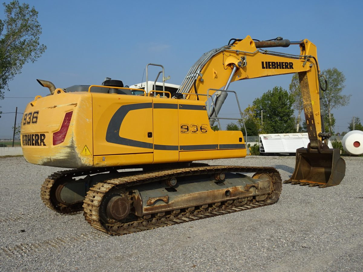 LIEBHERR R936 NLC - Pelle sur chenille: photos 3 LIEBHERR R936 NLC - Pelle sur chenille: photos 3