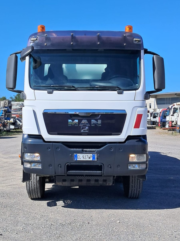 MAN TGS 41.480 - Camion malaxeur: photos 3 MAN TGS 41.480 - Camion malaxeur: photos 3