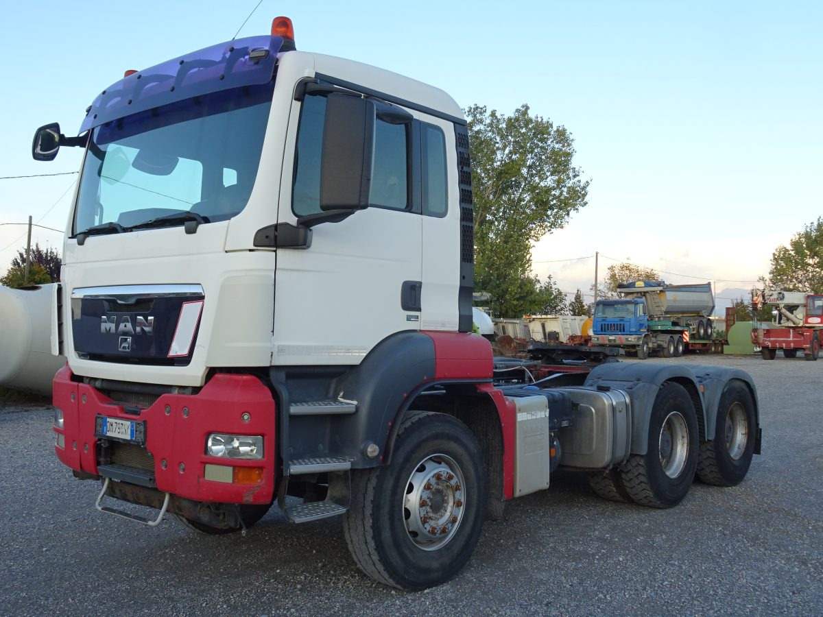 MAN TGA 33.480 - Tracteur routier: photos 1 MAN TGA 33.480 - Tracteur routier: photos 1