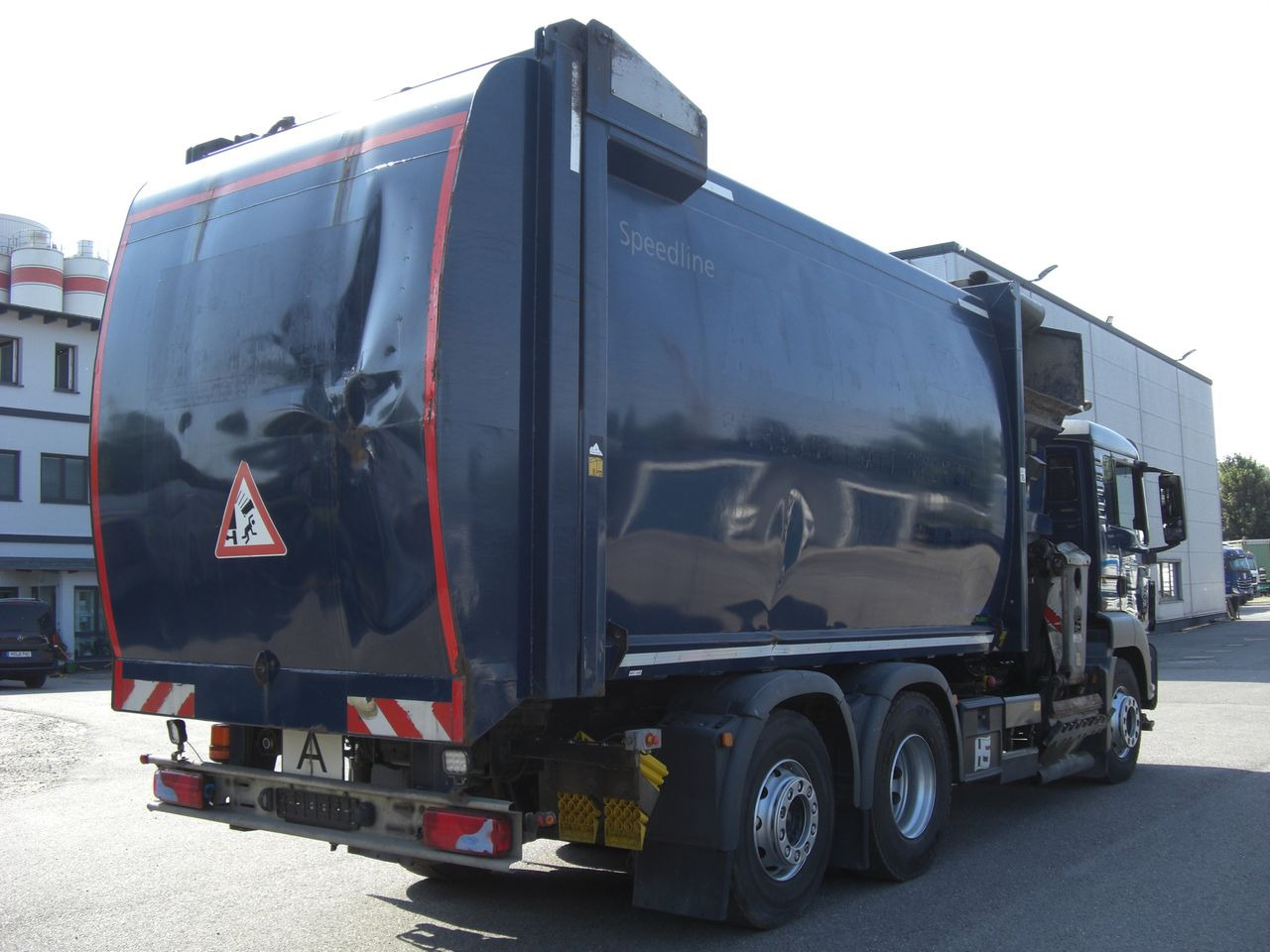 MAN 26360FNLL / SEITENLADER - Benne à ordures ménagères: photos 3 MAN 26360FNLL / SEITENLADER - Benne à ordures ménagères: photos 3