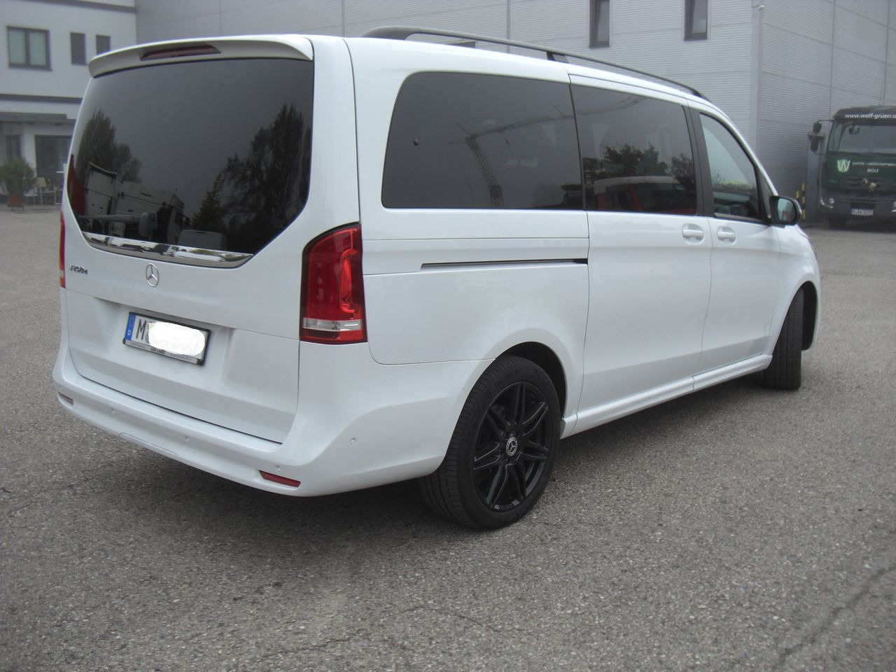 Mercedes-Benz V 250 LANG - Utilitaire double cabine: photos 3 Mercedes-Benz V 250 LANG - Utilitaire double cabine: photos 3