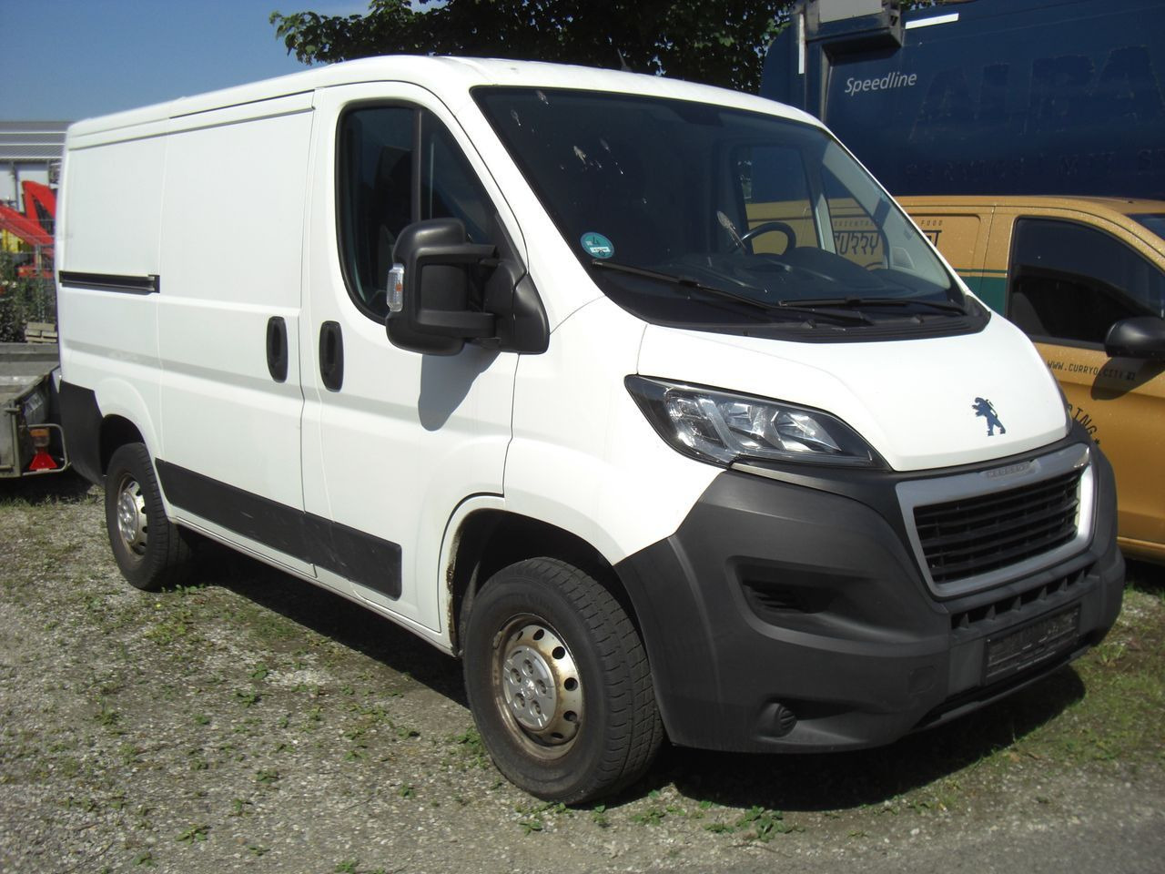 Peugeot BOXER 2,0 KURZ/NIEDRIG - Fourgonnette: photos 1 Peugeot BOXER 2,0 KURZ/NIEDRIG - Fourgonnette: photos 1