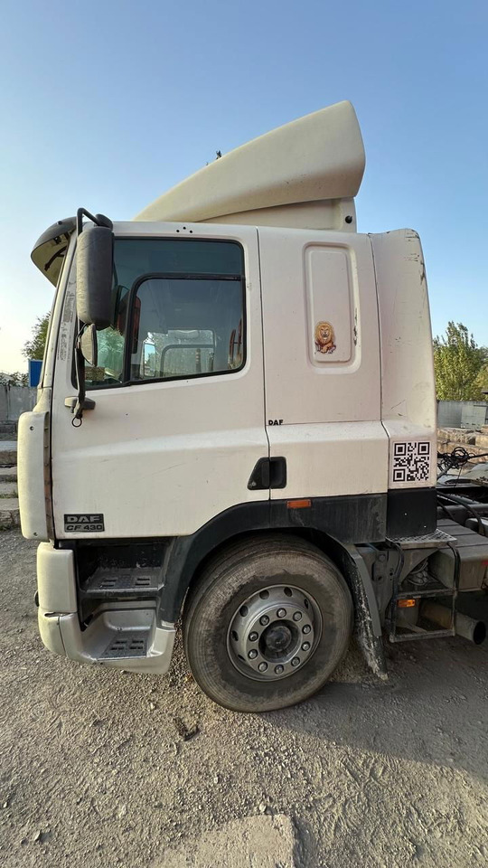 DAF CF 85.430 Tractor head - Tracteur routier: photos 3 DAF CF 85.430 Tractor head - Tracteur routier: photos 3