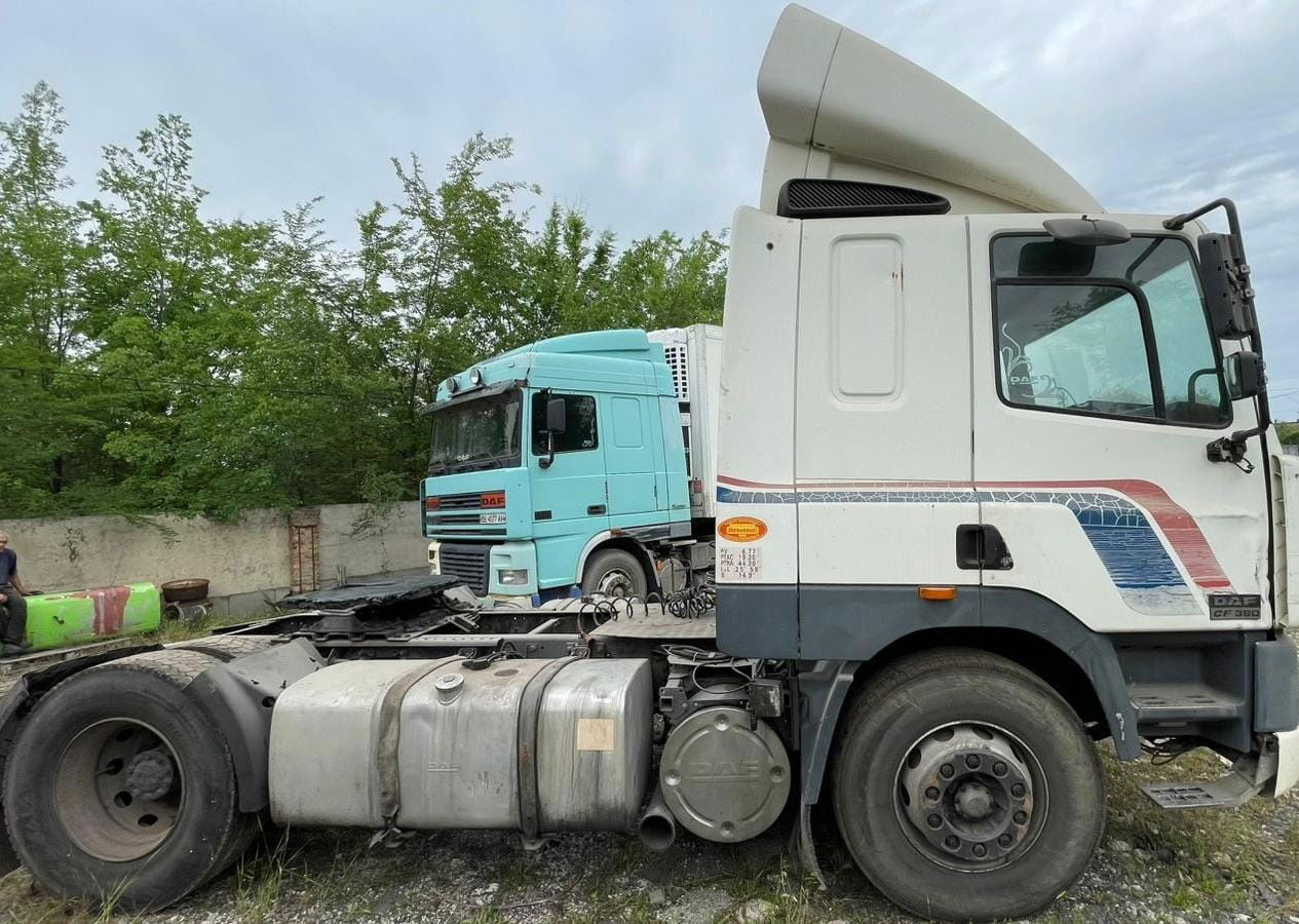 DAF CF 85 - Tracteur routier: photos 4 DAF CF 85 - Tracteur routier: photos 4