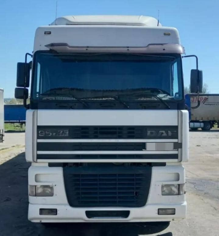DAF XF 95 - Tracteur routier: photos 1 DAF XF 95 - Tracteur routier: photos 1
