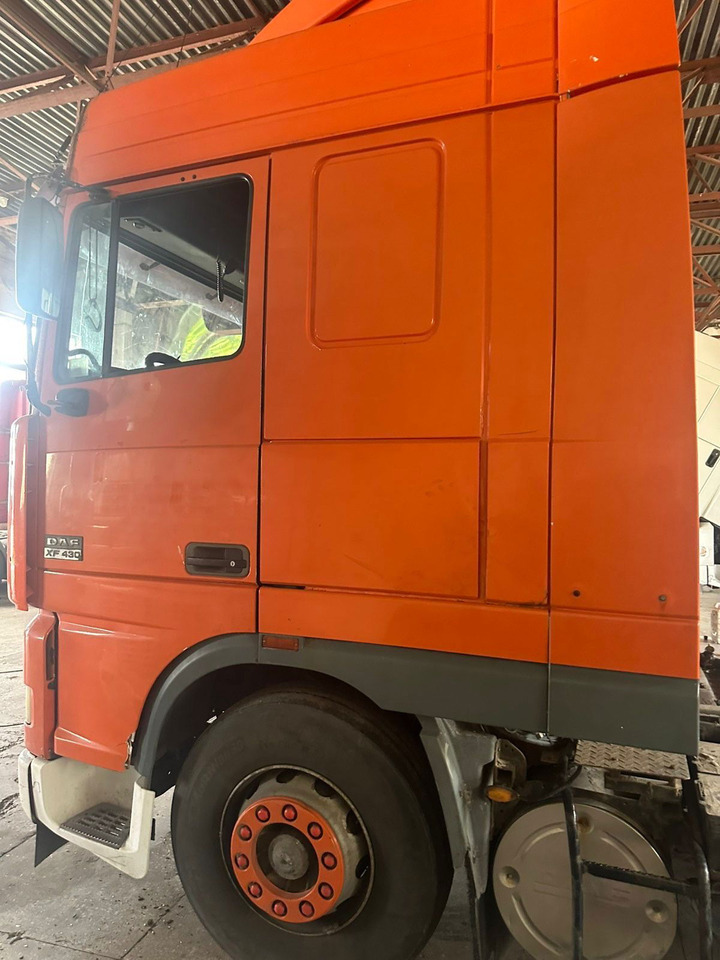 DAF XF 95 Tractor unit - Tracteur routier: photos 5 DAF XF 95 Tractor unit - Tracteur routier: photos 5