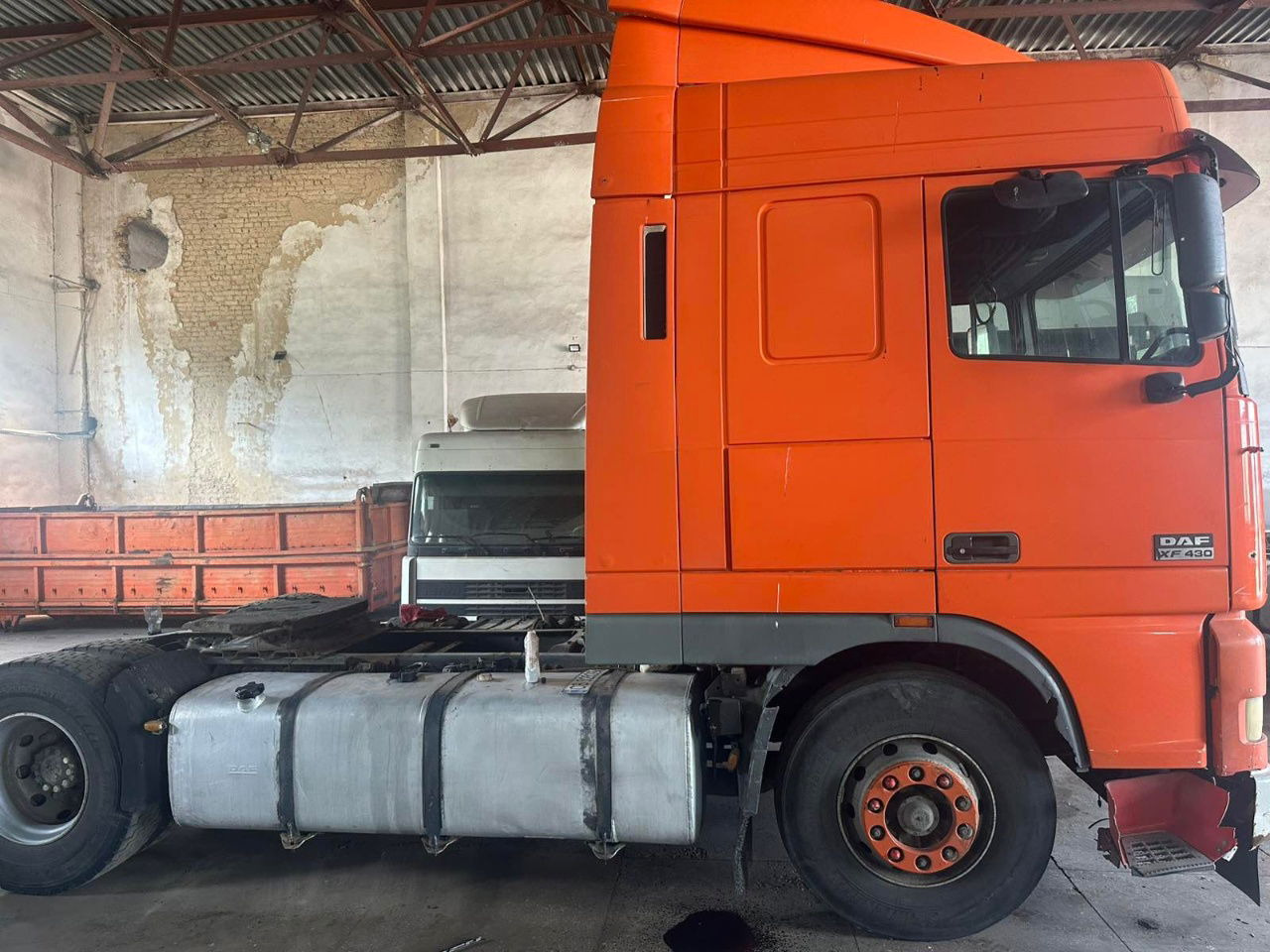 DAF XF 95 Tractor unit - Tracteur routier: photos 2 DAF XF 95 Tractor unit - Tracteur routier: photos 2