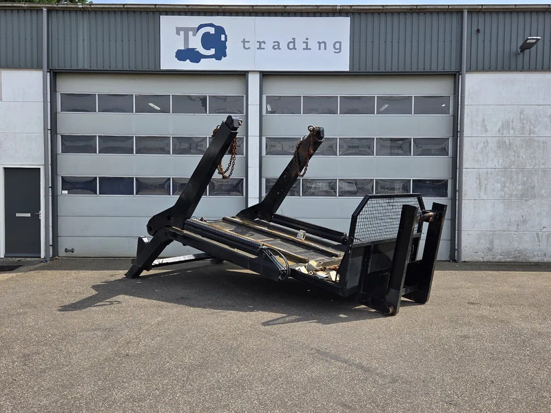 Diversen 14 ton Portaal systeem. haakarm en kabel systeem - Camion - système de câble: photos 2 Diversen 14 ton Portaal systeem. haakarm en kabel systeem - Camion - système de câble: photos 2