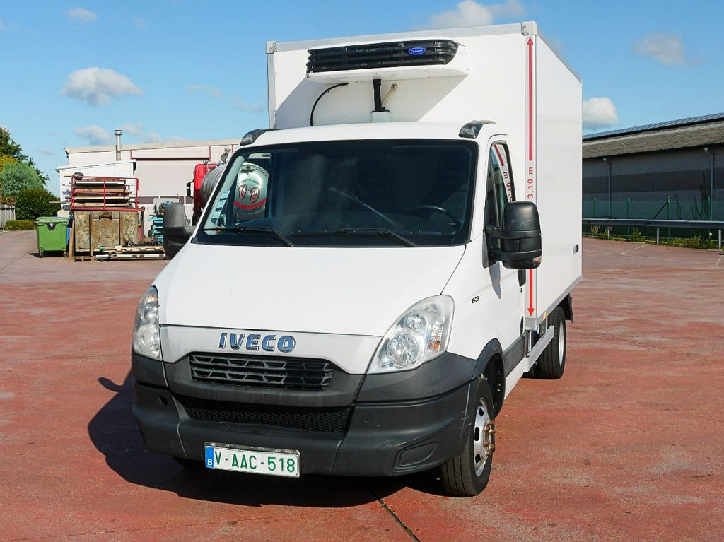 Iveco 35C13 DAILY KUHLKOFFER CARRIER XARIOS 300 -20C - Véhicule utilitaire frigorifique: photos 5 Iveco 35C13 DAILY KUHLKOFFER CARRIER XARIOS 300 -20C - Véhicule utilitaire frigorifique: photos 5