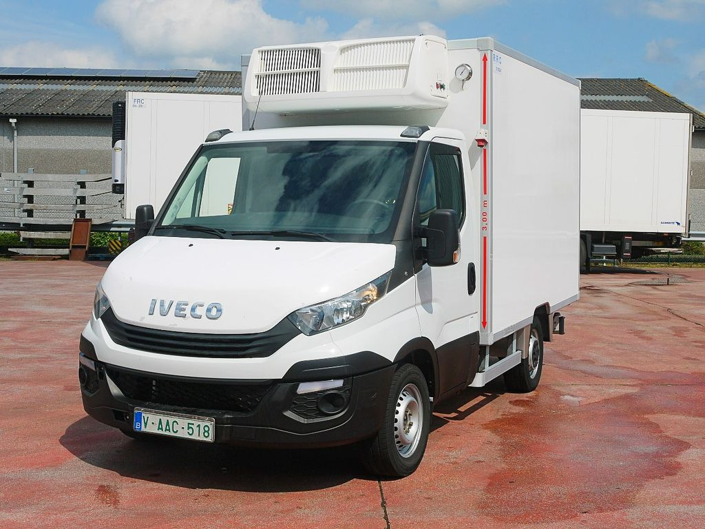 Iveco 35S14 DAILY EIS KUHLKOFFER -40C / AIRCO - Véhicule utilitaire frigorifique: photos 5 Iveco 35S14 DAILY EIS KUHLKOFFER -40C / AIRCO - Véhicule utilitaire frigorifique: photos 5