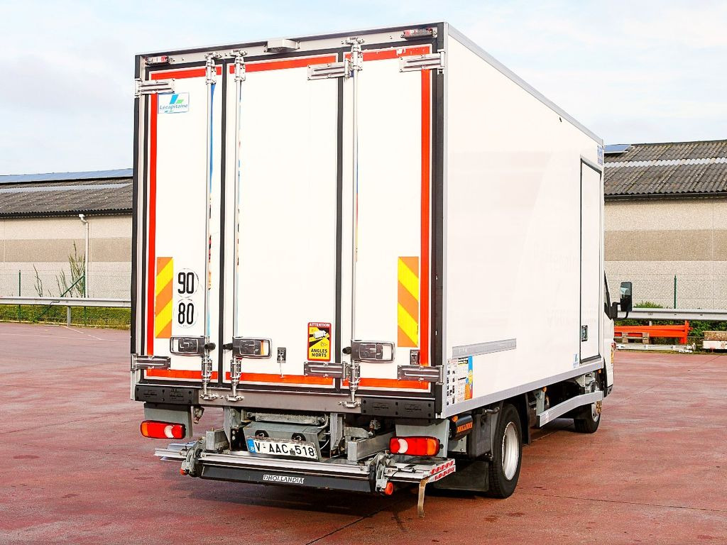 Mitsubishi FUSO CANTER KUHLKOFFER CARRIER SUPRA 750 MULTI - Véhicule utilitaire frigorifique: photos 5 Mitsubishi FUSO CANTER KUHLKOFFER CARRIER SUPRA 750 MULTI - Véhicule utilitaire frigorifique: photos 5