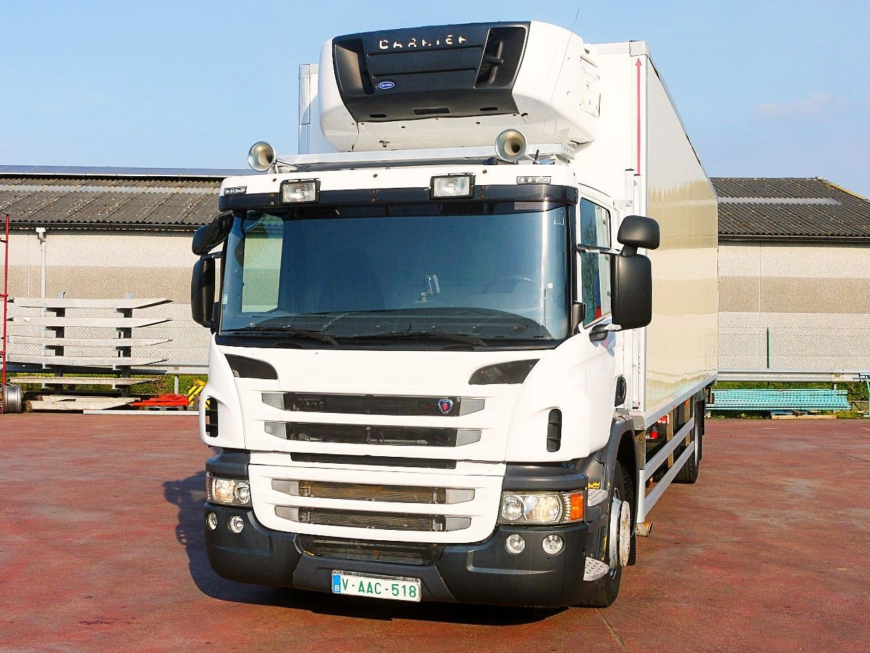Scania P 230 KUHLKOFFER CARRIER SUPRA 950 MT A/C Scania P 230 KUHLKOFFER CARRIER SUPRA 950 MT A/C - Camion frigorifique: photos 5 Scania P 230 KUHLKOFFER CARRIER SUPRA 950 MT A/C Scania P 230 KUHLKOFFER CARRIER SUPRA 950 MT A/C - Camion frigorifique: photos 5