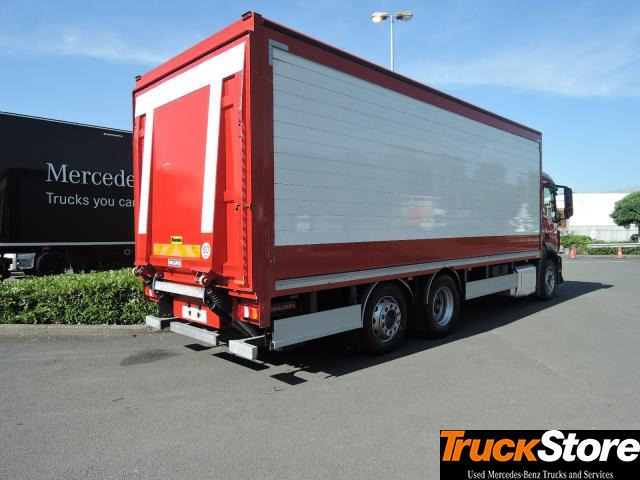 Mercedes-Benz Antos 2527 - Camion pour le transport de boissons: photos 4 Mercedes-Benz Antos 2527 - Camion pour le transport de boissons: photos 4