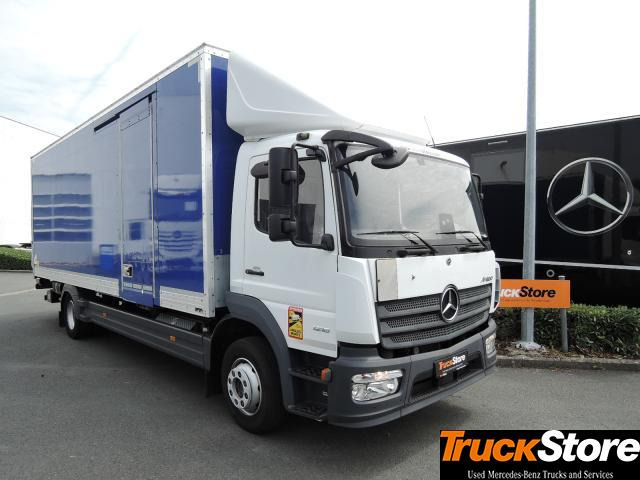 Mercedes-Benz Atego 1218 L - Camion fourgon: photos 3 Mercedes-Benz Atego 1218 L - Camion fourgon: photos 3