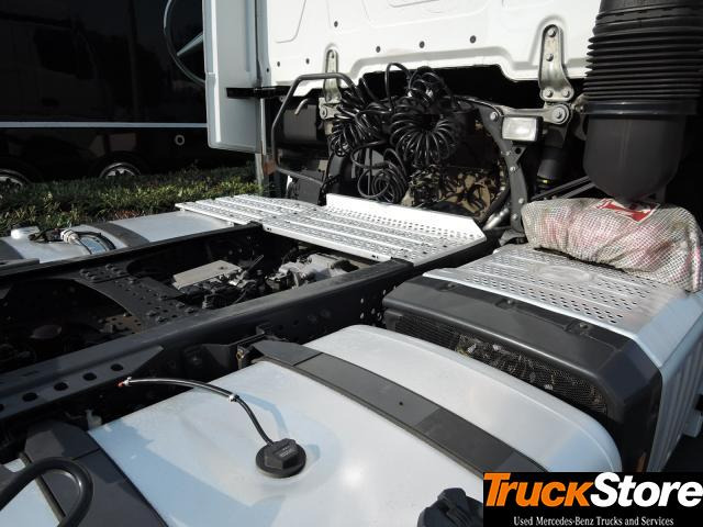 Mercedes-Benz Actros 1848 LS - Tracteur routier: photos 2 Mercedes-Benz Actros 1848 LS - Tracteur routier: photos 2