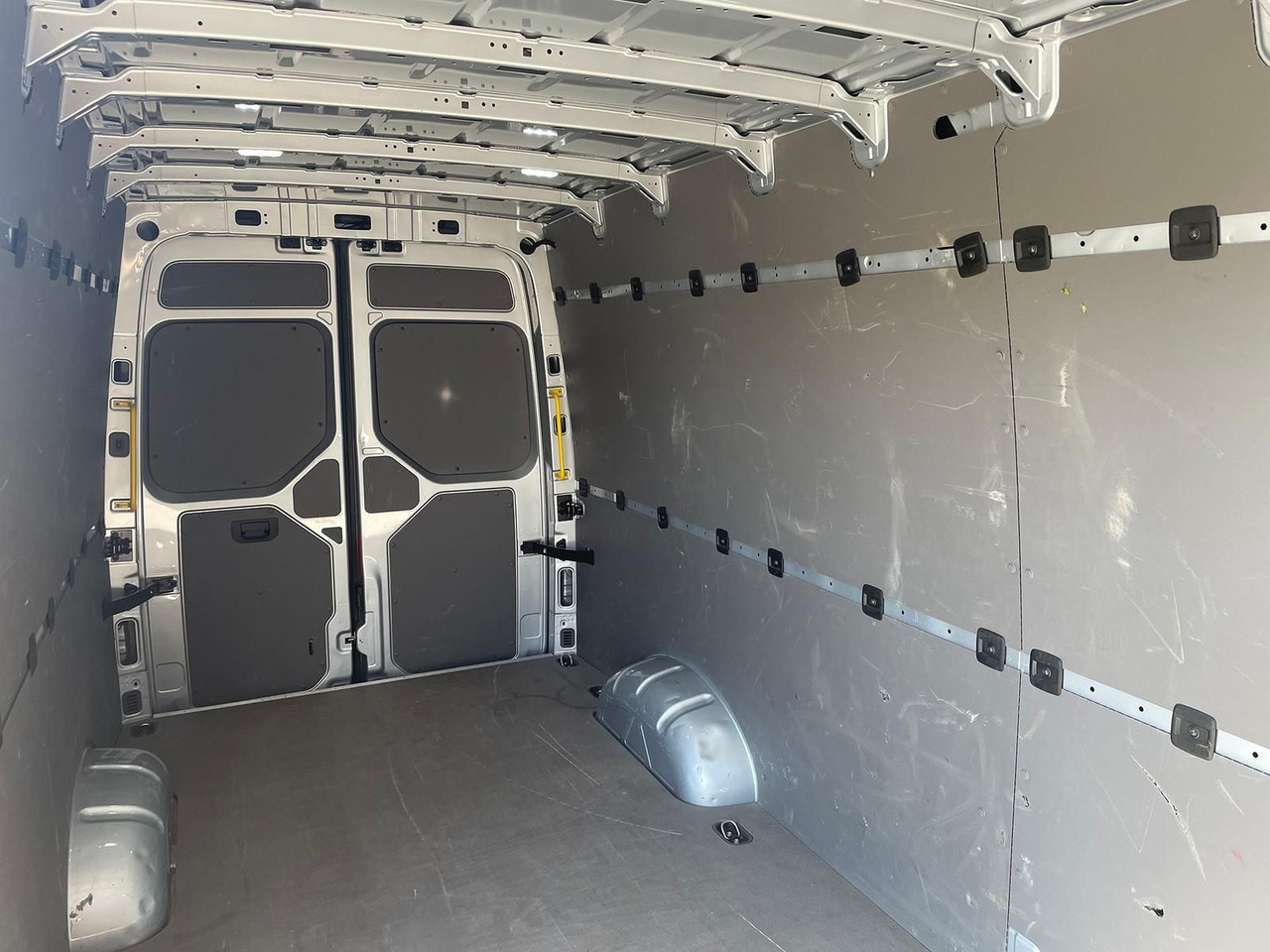 Voiture MAN TGE 3.160 Kasten L4H3 LED HECK AUTOM AHK TEMP: photos 10