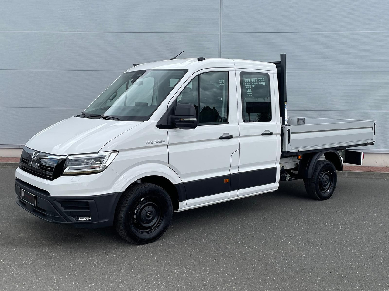 MAN TGE 3.160 Pritsche DOKA MR HECK AHK 3.5t ACC NAV - Fourgon plateau, Utilitaire double cabine: photos 1 MAN TGE 3.160 Pritsche DOKA MR HECK AHK 3.5t ACC NAV - Fourgon plateau, Utilitaire double cabine: photos 1