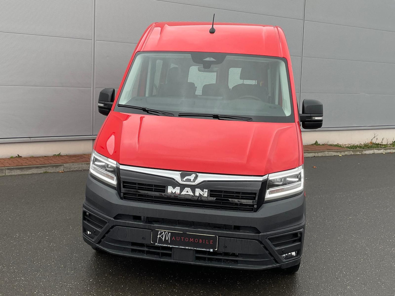 MAN TGE 3.180 Kombi L3H3 FEUERWEHR LED TEMPOMAT AHK - Voiture: photos 4 MAN TGE 3.180 Kombi L3H3 FEUERWEHR LED TEMPOMAT AHK - Voiture: photos 4