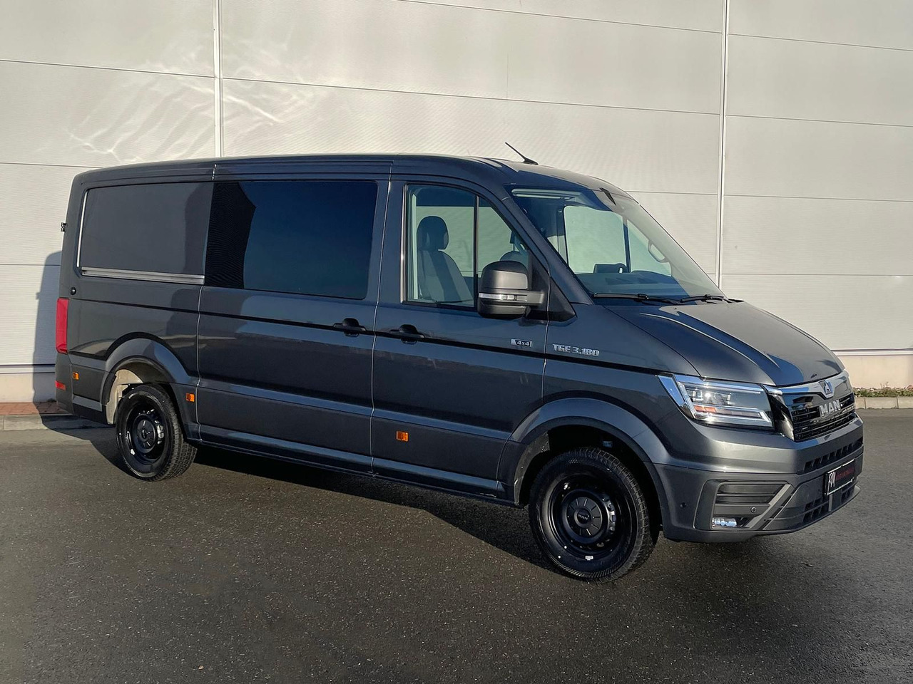 MAN TGE 3.180 L3H2 KASTEN 4x4 AUTOM ACC LED AHK DAB - Voiture: photos 2 MAN TGE 3.180 L3H2 KASTEN 4x4 AUTOM ACC LED AHK DAB - Voiture: photos 2