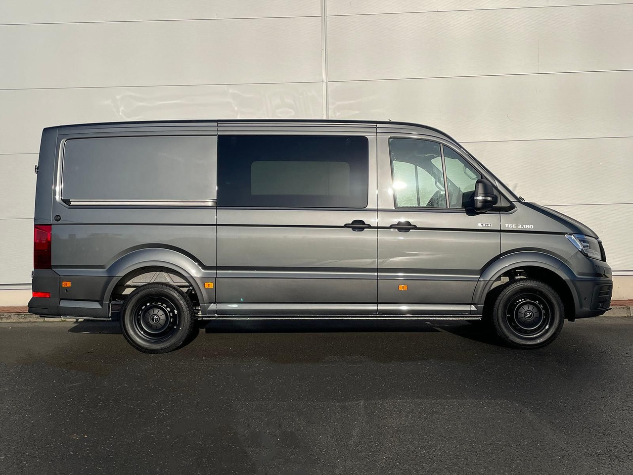 MAN TGE 3.180 L3H2 KASTEN 4x4 AUTOM ACC LED AHK DAB - Voiture: photos 5 MAN TGE 3.180 L3H2 KASTEN 4x4 AUTOM ACC LED AHK DAB - Voiture: photos 5