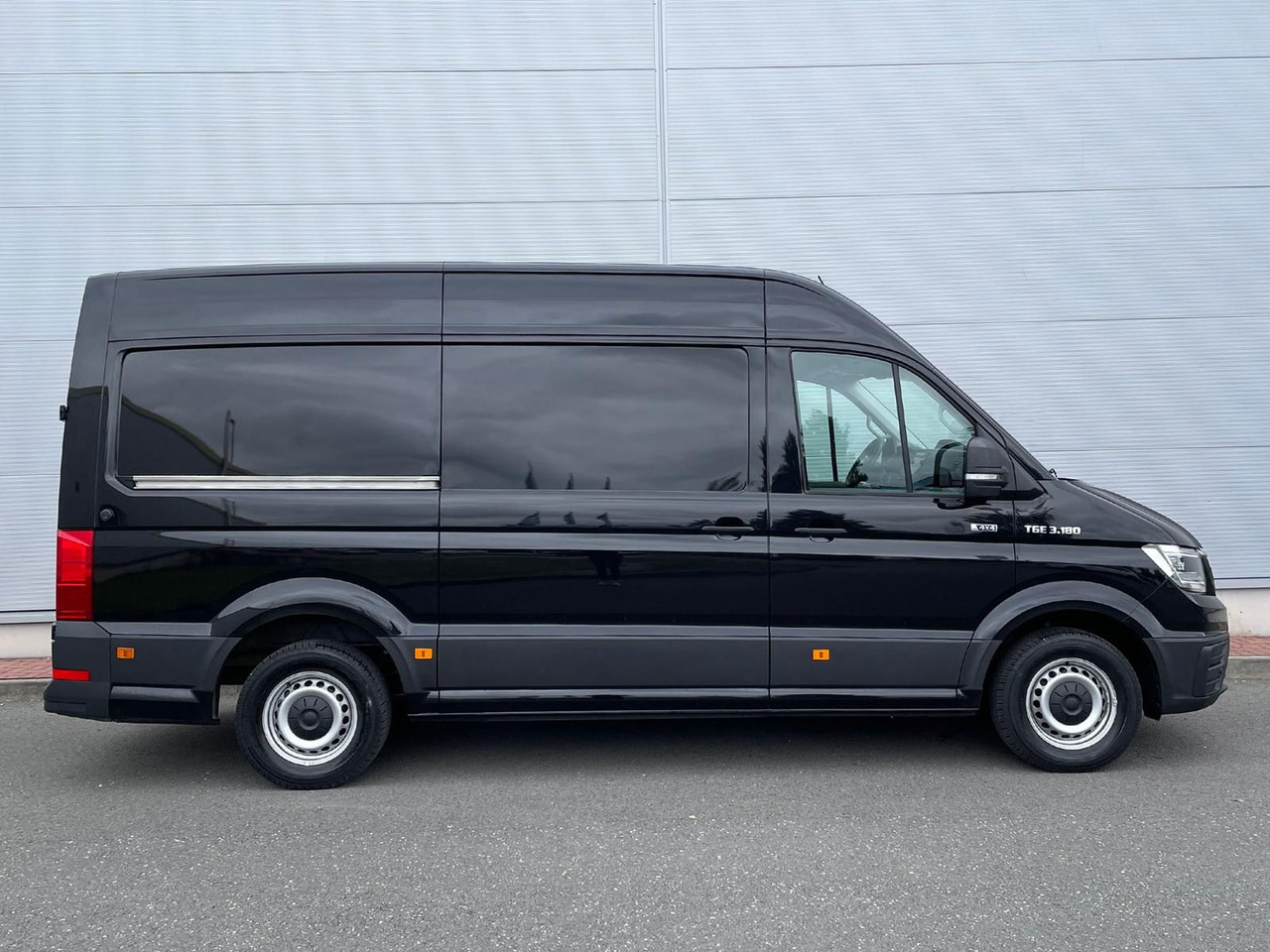 MAN TGE 3.180 L3H3 Kasten 4x4 AHK ACC NAVI STANDHZ - Voiture: photos 5 MAN TGE 3.180 L3H3 Kasten 4x4 AHK ACC NAVI STANDHZ - Voiture: photos 5