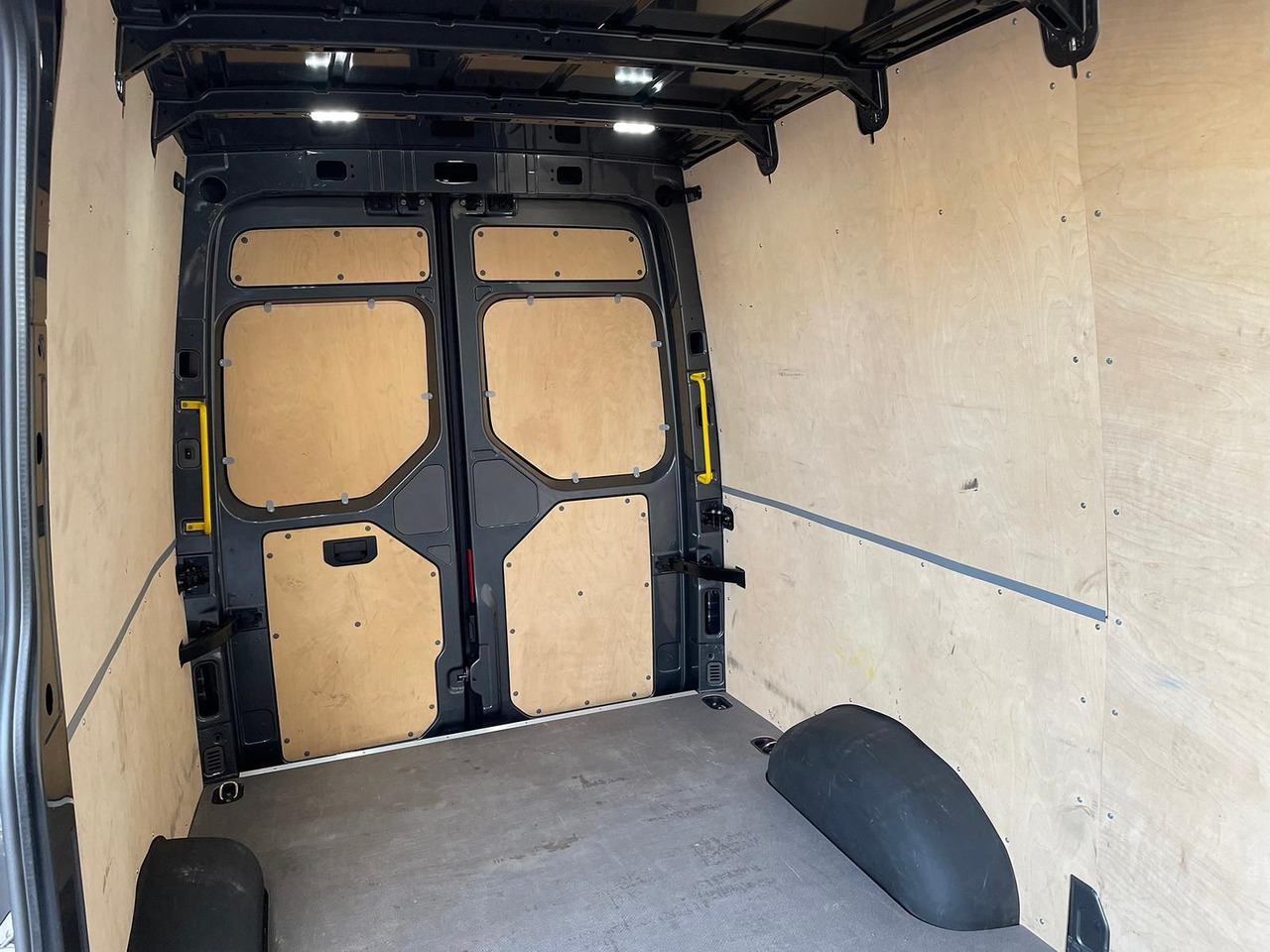 Fourgon utilitaire MAN TGE 3.180 L3H3 Kasten 4x4 DIFF AHK ACC STANDHZ: photos 10