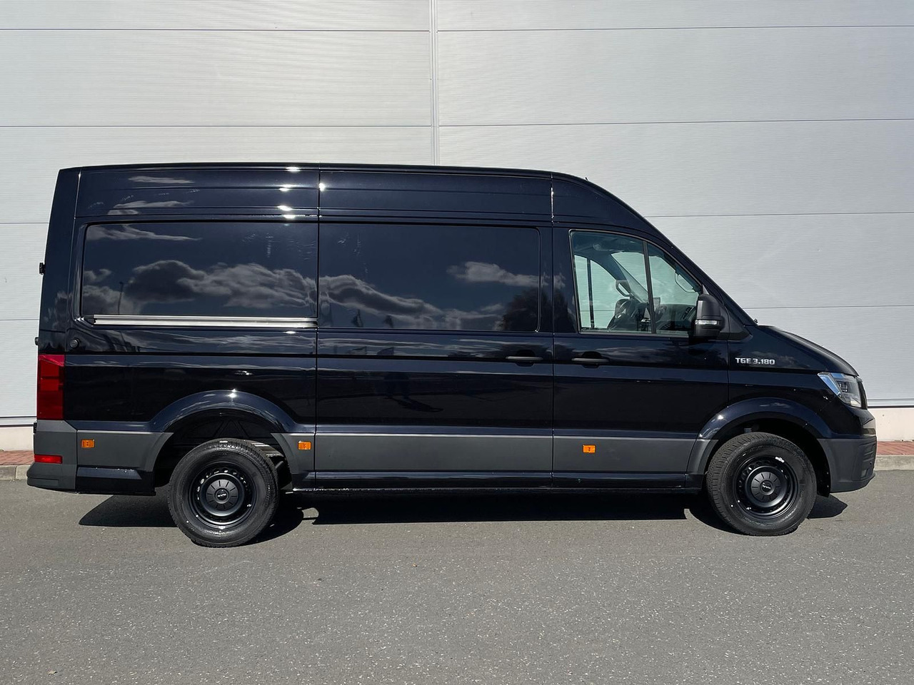 MAN TGE 3.180 L3H3 Kasten STANDHZ ACC NAVI KAMERA - Voiture: photos 5 MAN TGE 3.180 L3H3 Kasten STANDHZ ACC NAVI KAMERA - Voiture: photos 5