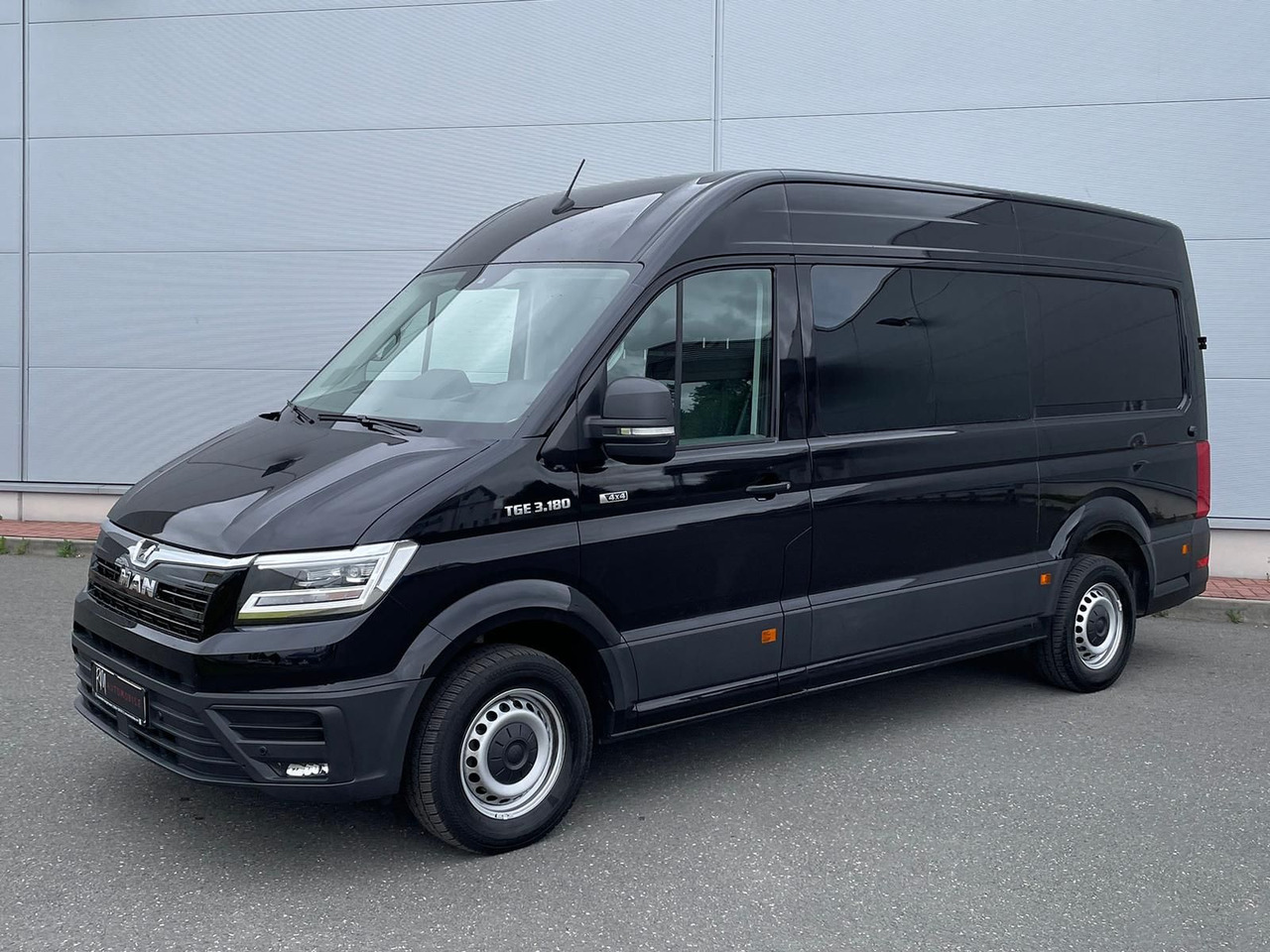 MAN TGE 3.180 L3H3 MIXTO 4x4 AUTOM DIFF AHK ACC NAV - Fourgon utilitaire, Utilitaire double cabine: photos 1 MAN TGE 3.180 L3H3 MIXTO 4x4 AUTOM DIFF AHK ACC NAV - Fourgon utilitaire, Utilitaire double cabine: photos 1