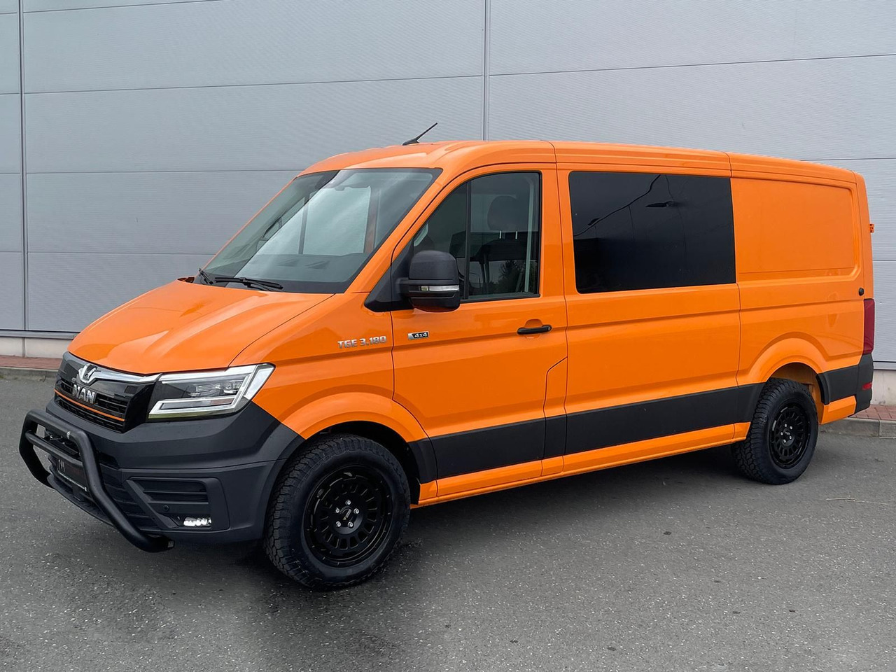 MAN TGE 3.180 MIXTO L3H2 4x4 AUTOM ACC NAV SITZHZ - Fourgon utilitaire: photos 1 MAN TGE 3.180 MIXTO L3H2 4x4 AUTOM ACC NAV SITZHZ - Fourgon utilitaire: photos 1