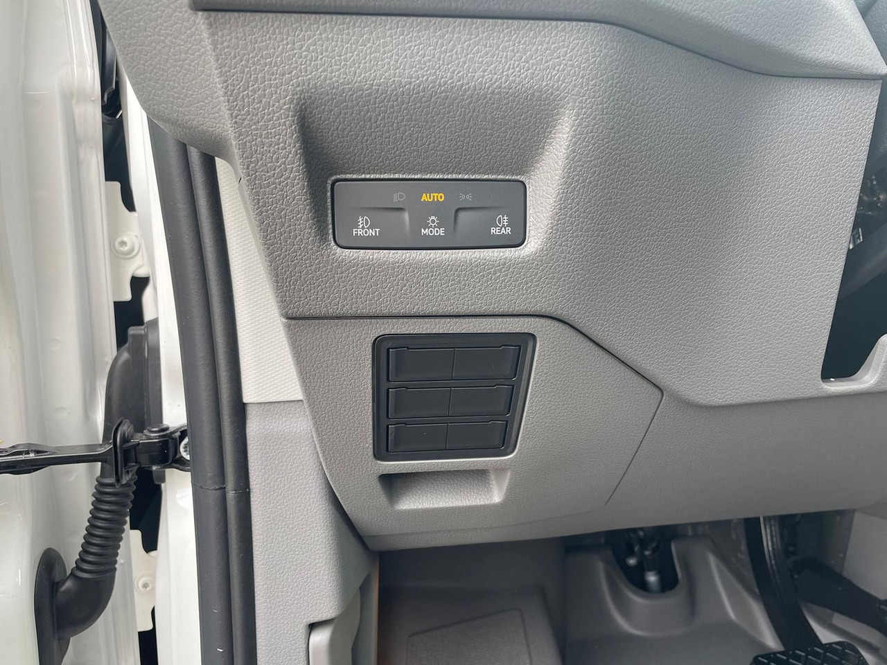 Voiture MAN TGE 3.180 Pritsche DOKA MR KAMERA AHK SITZHZ: photos 33 Voiture MAN TGE 3.180 Pritsche DOKA MR KAMERA AHK SITZHZ: photos 33