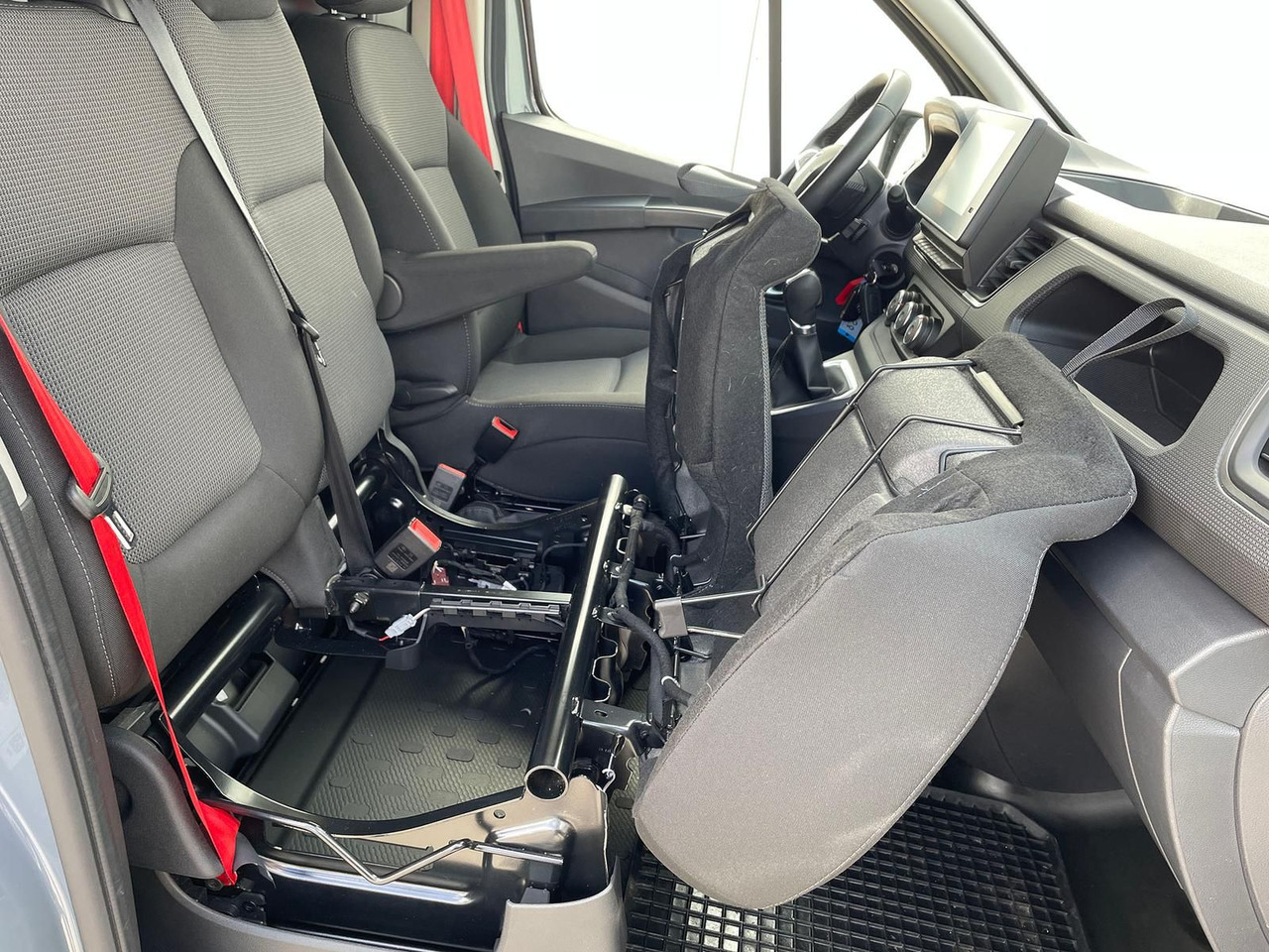 Fourgon utilitaire Renault Trafic Kasten RED EDITION L1H1 AHK LED DAB MFL: photos 21