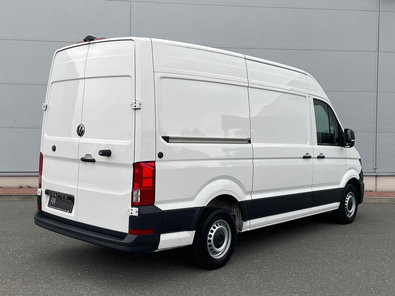 Volkswagen Crafter Kasten 35 L3H3 KAMERA SITZHZ DAB - Transport de personnes: photos 5 Volkswagen Crafter Kasten 35 L3H3 KAMERA SITZHZ DAB - Transport de personnes: photos 5